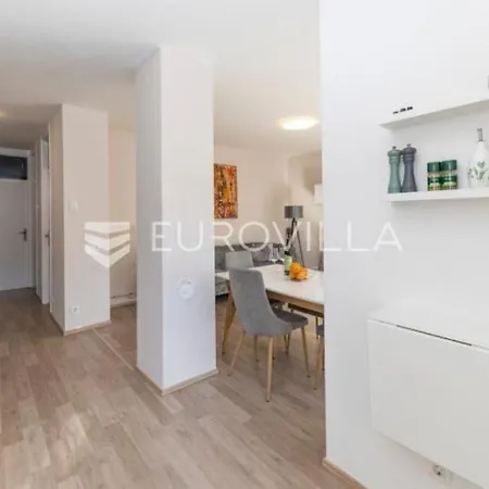 Apartment Nika *